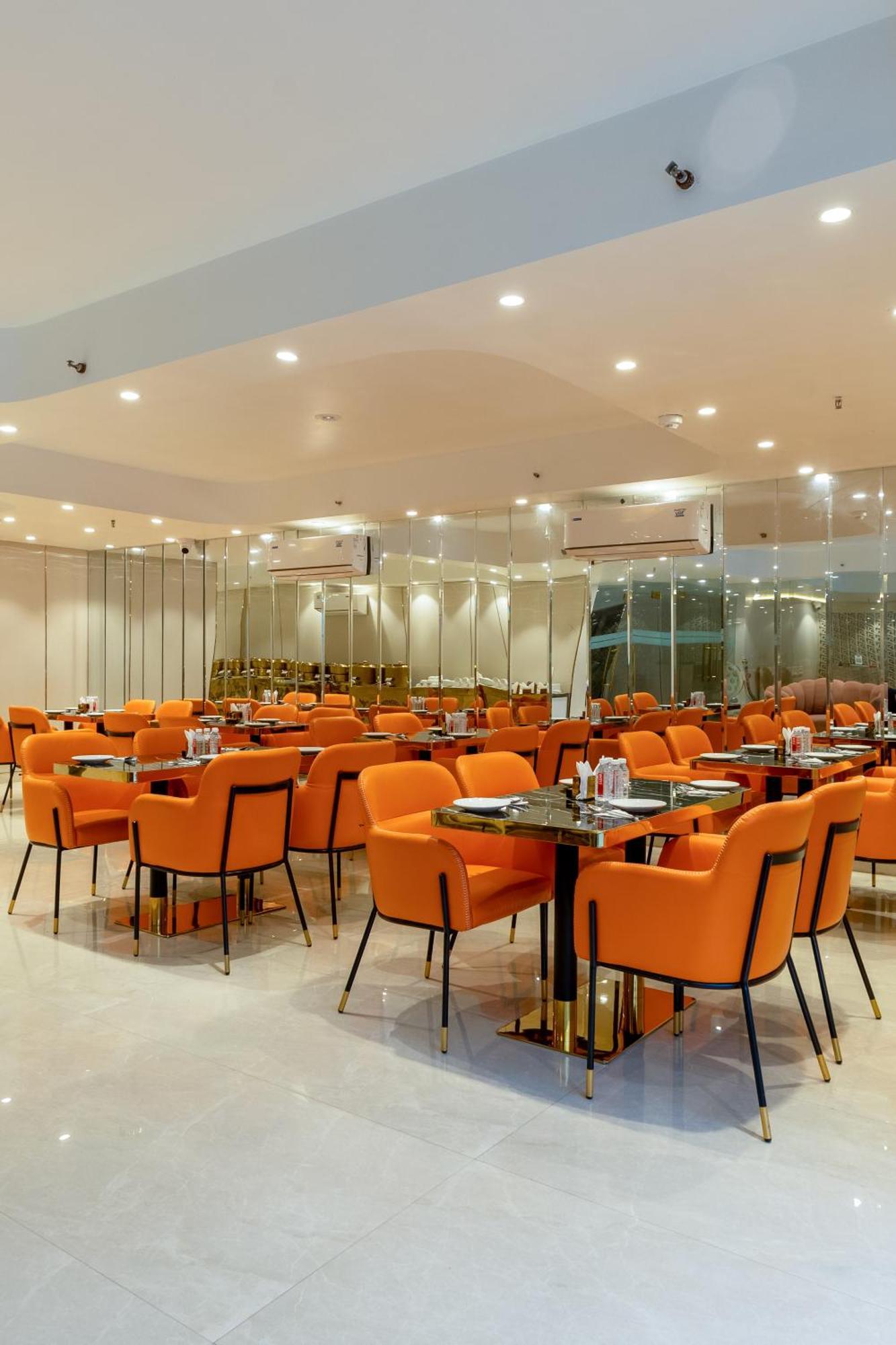 Hotel Ginger Palace Delhi Airport New Delhi Bagian luar foto