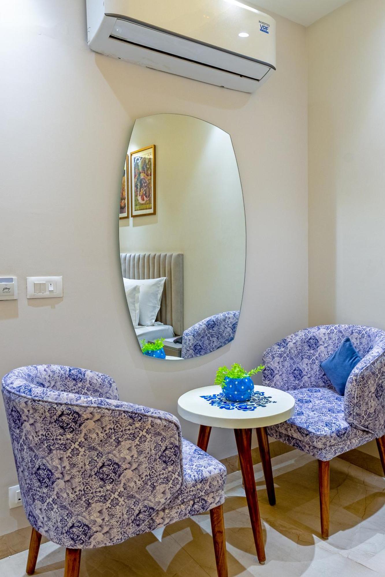 Hotel Ginger Palace Delhi Airport New Delhi Bagian luar foto